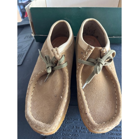Clarks Shoes - Clarks Wallabees Womens 6 Tan Deerskin Suede Moccasin Crepe Sole Shoes P124TS